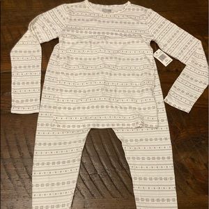 💚 32HEAT 2 Piece PJ Set NWT Size M Kids